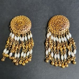 Vintage Gold tone clip on dangle earrings